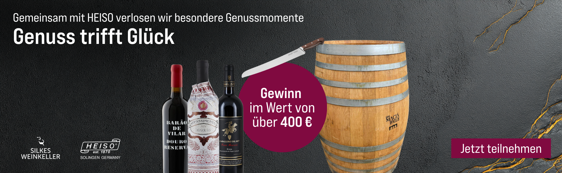 Silkes Weinkeller Weinaktion mit dem Slogan "Gemeinsam mit HEISO verlosen wir besondere Genussmomente - Genuss trifft Glück". Dunkler Hintergrund. Hinweis auf "Gewinn im Wert von über 400 €". Unten Button "Jetzt sichern". Mittig drei Flaschen, ein Brotmes