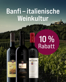 Silkes Weinkeller Weinaktion mit dem Slogan "Banfi - italienische Weinkultur". Im Hintergrund Weinreben und ein Weingut auf einem Hügel. Hinweis auf "10 % Rabatt". Links drei Flaschen. | KI-generiert