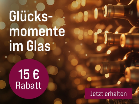 Silkes Weinkeller Weinaktion mit dem Slogan "Ein Dankeschön an Sie: 15 € Preisvorteil ab 99 € Mindestbestellwert. Glücksmomente im Glas". Im Hintergrund ein Weinregal und goldene Lichtreflexionen. Hinweis auf "15 € Rabatt". Unten Button "Jetzt erhalten".