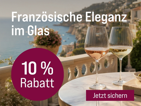 Silkes Weinkeller Weinaktion mit dem Slogan "Lieblingsweine für laue Sommerabende. Französische Eleganz im Glas". Im Hintergrund zwei Gläser Wein auf einem Tisch, dahinter ein Balkon mit Meerblick. Hinweis auf "10 % Rabatt". Unten Button "Jetzt sichern".