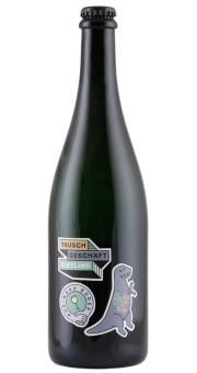 George & Dillmann Tauschgeschäft Riesling trocken 2024 | KI-generiert