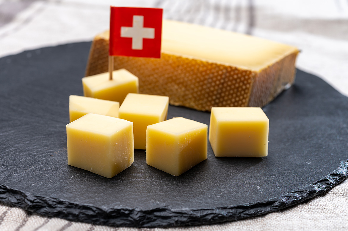 Le Gruyère: Schweizer Käse und Wein vereint